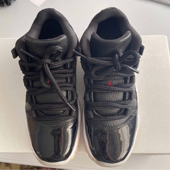 Air Jordan 11 Retro Low GS '72-10' (5Y/6.5W) 528896-001 - Picture 2 of 10